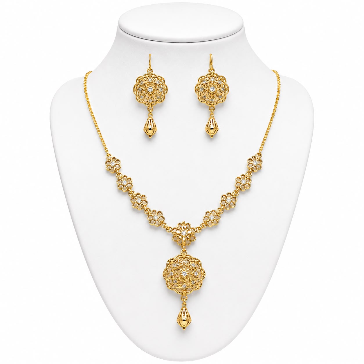 Golden Floral Pendant Jewelry Set